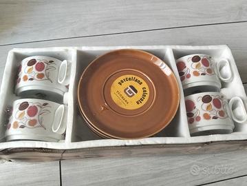 Set 4 tazzine vintage con piattini Tognana