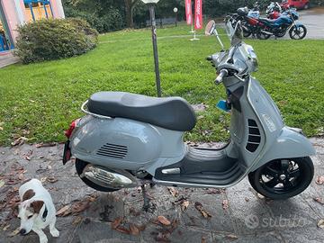 Piaggio Vespa 300 GTS hpe