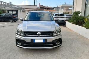 Volkswagen Tiguan 2.0 TDI SPORT R LINE