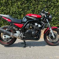 Yamaha Fazer 600 naked