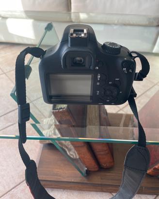 Canon EOS 4000D
