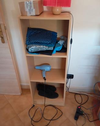 mobiletto in legno a ripiani aperti multiuso