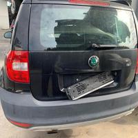 RICAMBI USATI AUTO SKODA Yeti 1Â° Serie CBZ Benzin