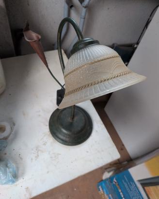 lampada da tavolo 