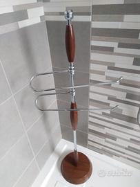 Piantana portasciugamani