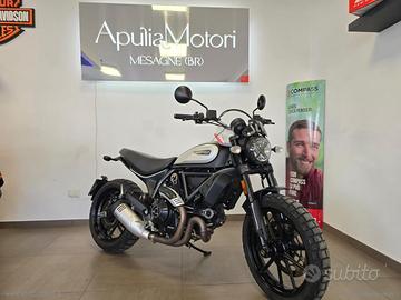 DUCATI SCRAMBLER 800