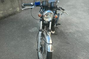 Benelli moto B Cafè Racer