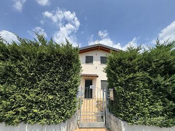 Villa o villino Valeggio sul Mincio [P 20.26VRG]