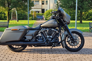 Harley Davidson Street Glide Special 114