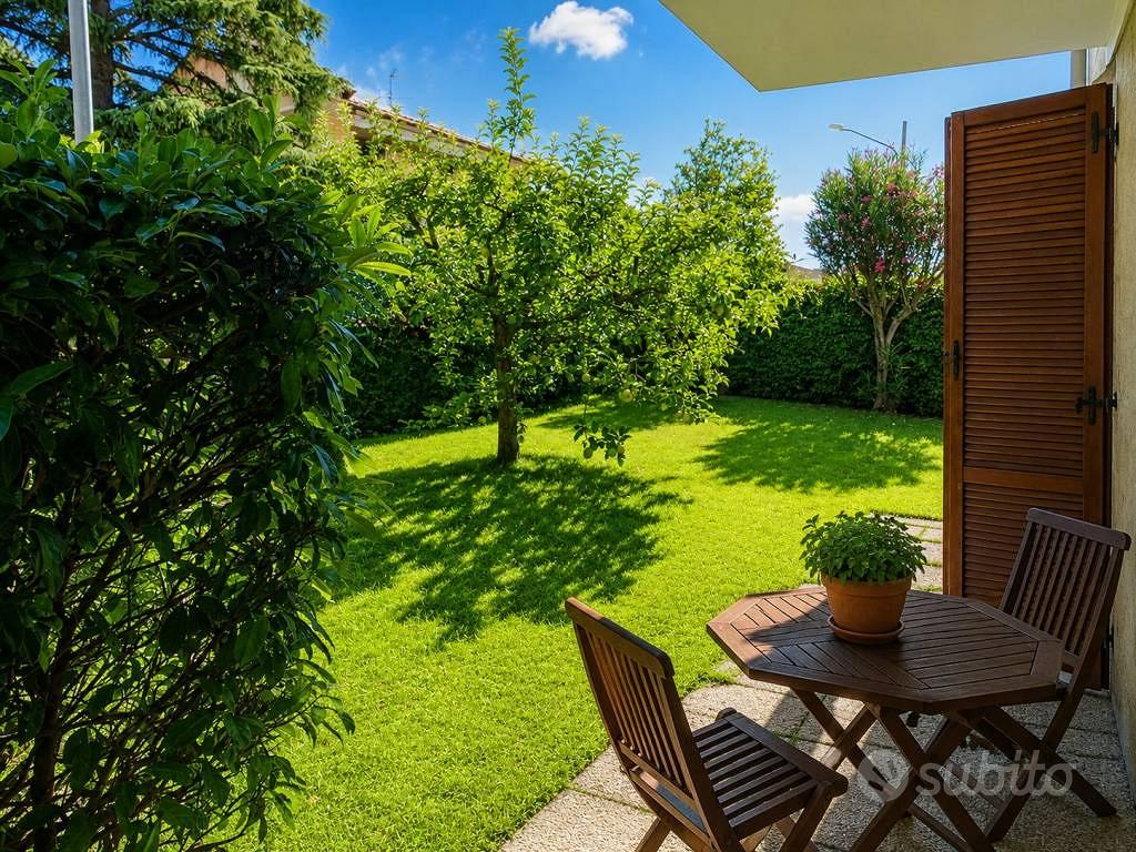 Villa di 170 m² con più di 5 locali e box auto a T - Vista 4