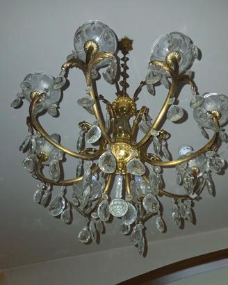 Lampadario vintage con cristalli