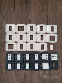Interruttori e prese in stock AVE