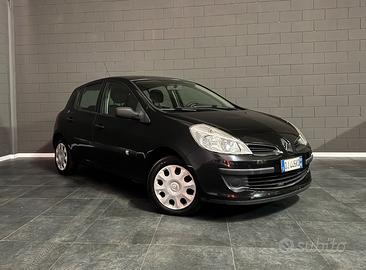 Renault Clio 1.2 16V 5 porte