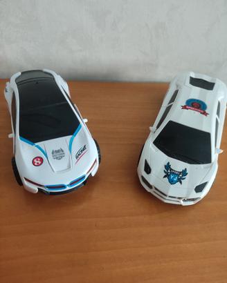 Auto a batteria luce e suoni  