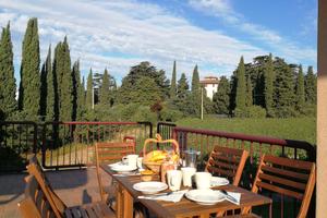 3 LOCALI App. libero su 4 lati