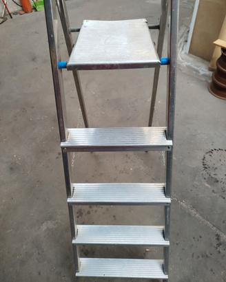 scala alluminio 