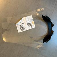 Parabrezza in plexiglass MP3 scooter 3 ruote