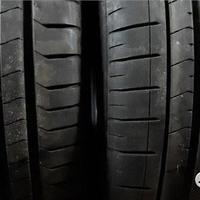 Coppia di pneumatici usati 255 30 19 pirelli
