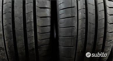 Coppia di pneumatici usati 255 30 19 pirelli