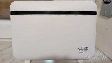 Modem Router Wind3 HUB Zyxel VMG8828 - WindTre
