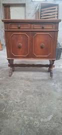 mobiletto antico