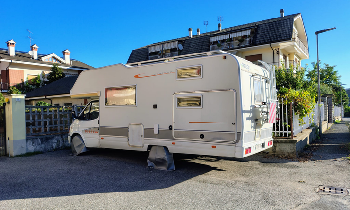 Ford Elnagh Doral 114