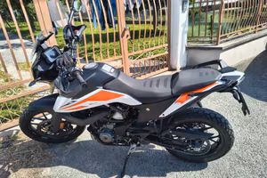 KTM 390 Adventure incidentato