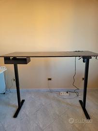 Scrivania regolabile