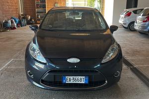 Ford Fiesta 1.4 5 porte Bz.- GPL Titanium