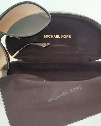 Michael Kors. Occhiali da sole.