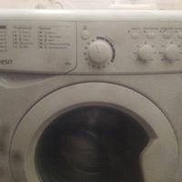 Lavatrice Indesit 6 kg 