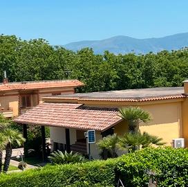 Villa su due livelli, via Vicinale Bossa Scafati