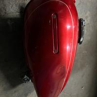 Kawasaki Z400 serbatoio