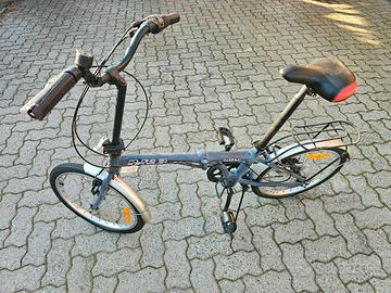 Bicicletta richiudibile adatta a campeggio,camper