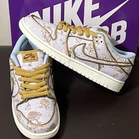 Nike dunke sb pastoral print