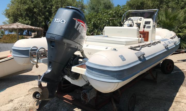 Joker Boat 650 - 150 Cv Con Carrello, audio Fusion