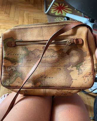 Borsa Alviero Martini