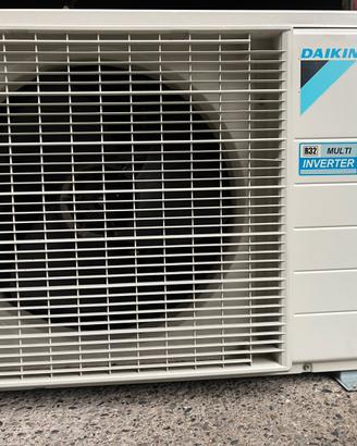 Climatizzatore Daikin unita esterna dual