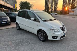Lancia MUSA 1.4 16V EURO 5 Oro Plus