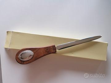 Tagliacarte con punzone argento 