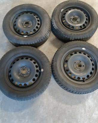 gomme 4 stagioni  nuove 