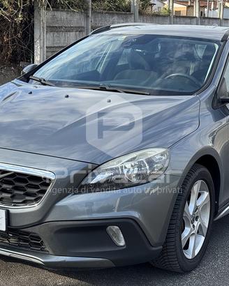 VOLVO V40 Cross Country D2 Geartronic Momentum