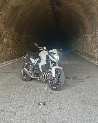 Honda CB1000 R 