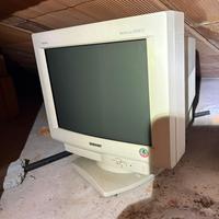 Monitor Sony Trinitron CPD-110 EST