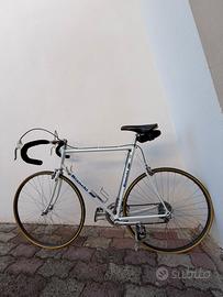 Bici da corsa bianchi 549 special record anno 1985