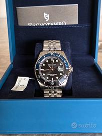 Nuovo diver automatico Batman 200 WR - Tecnotempo