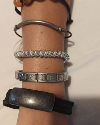 Collana e braccialetti bigiotteria