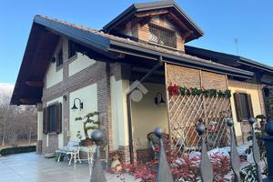 VILLA SINGOLA A BRUINO