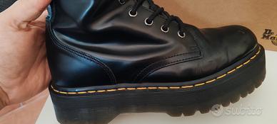 Dr. Martens AirWair