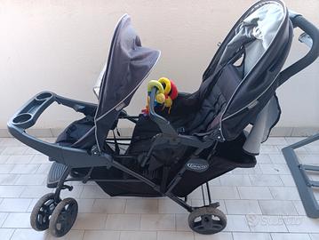 Passeggino fratellare
